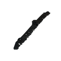 Guia Parachoque Traseiro Esquerdo Nissan Kicks